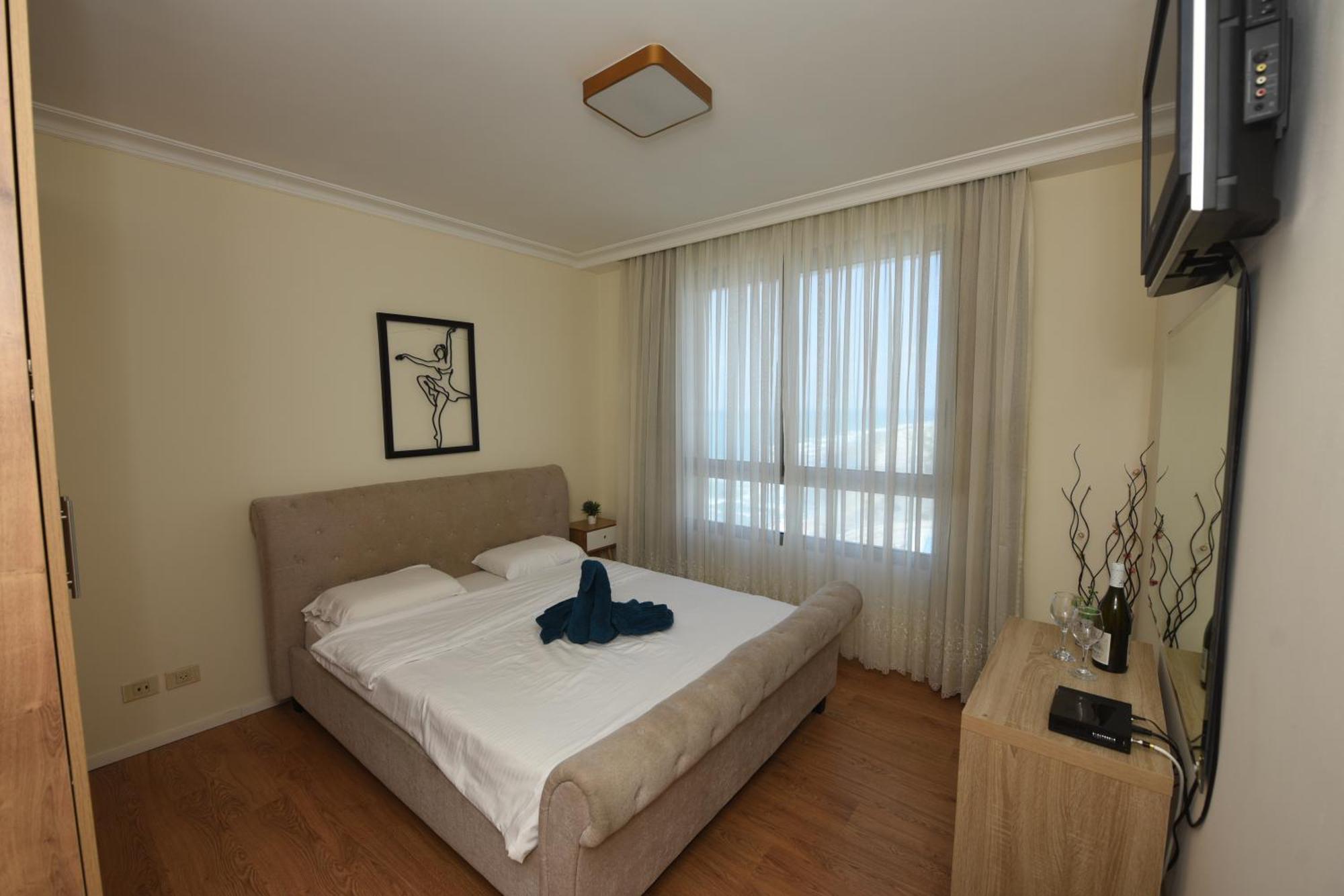 Haifa Almog Tower- "Blue Reef" Suite On The Sea Εξωτερικό φωτογραφία